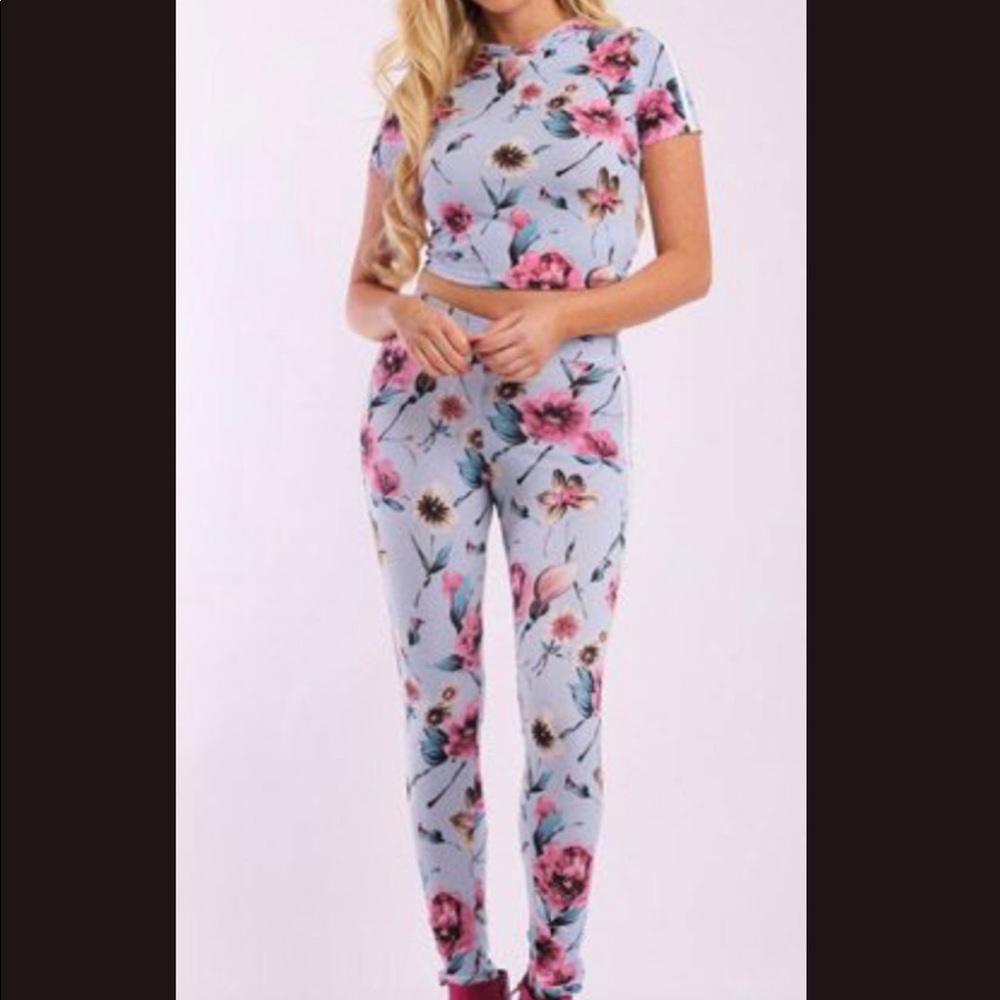 Two piece set